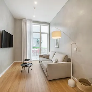 Oriente By Olala Homes Apartment
