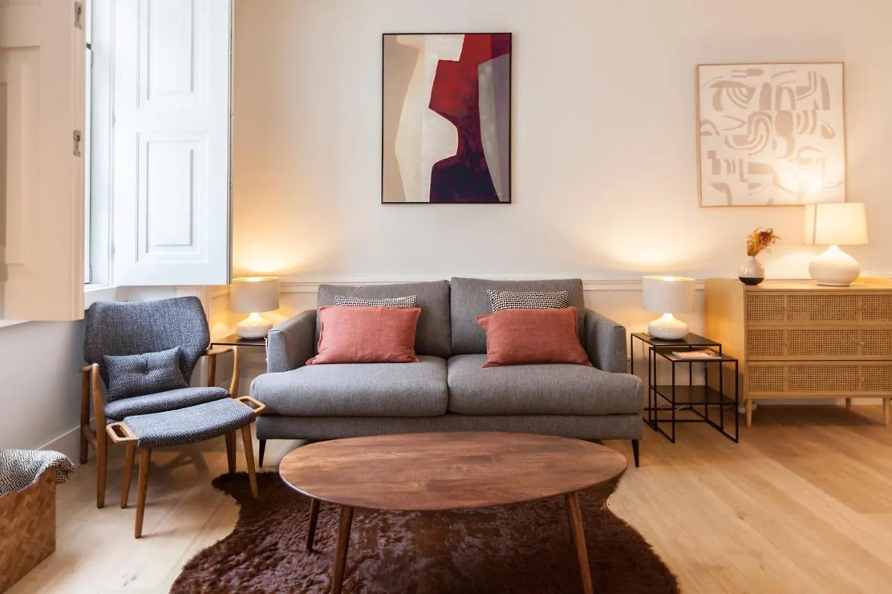 Flh Praca Rossio Contemporary Flat location